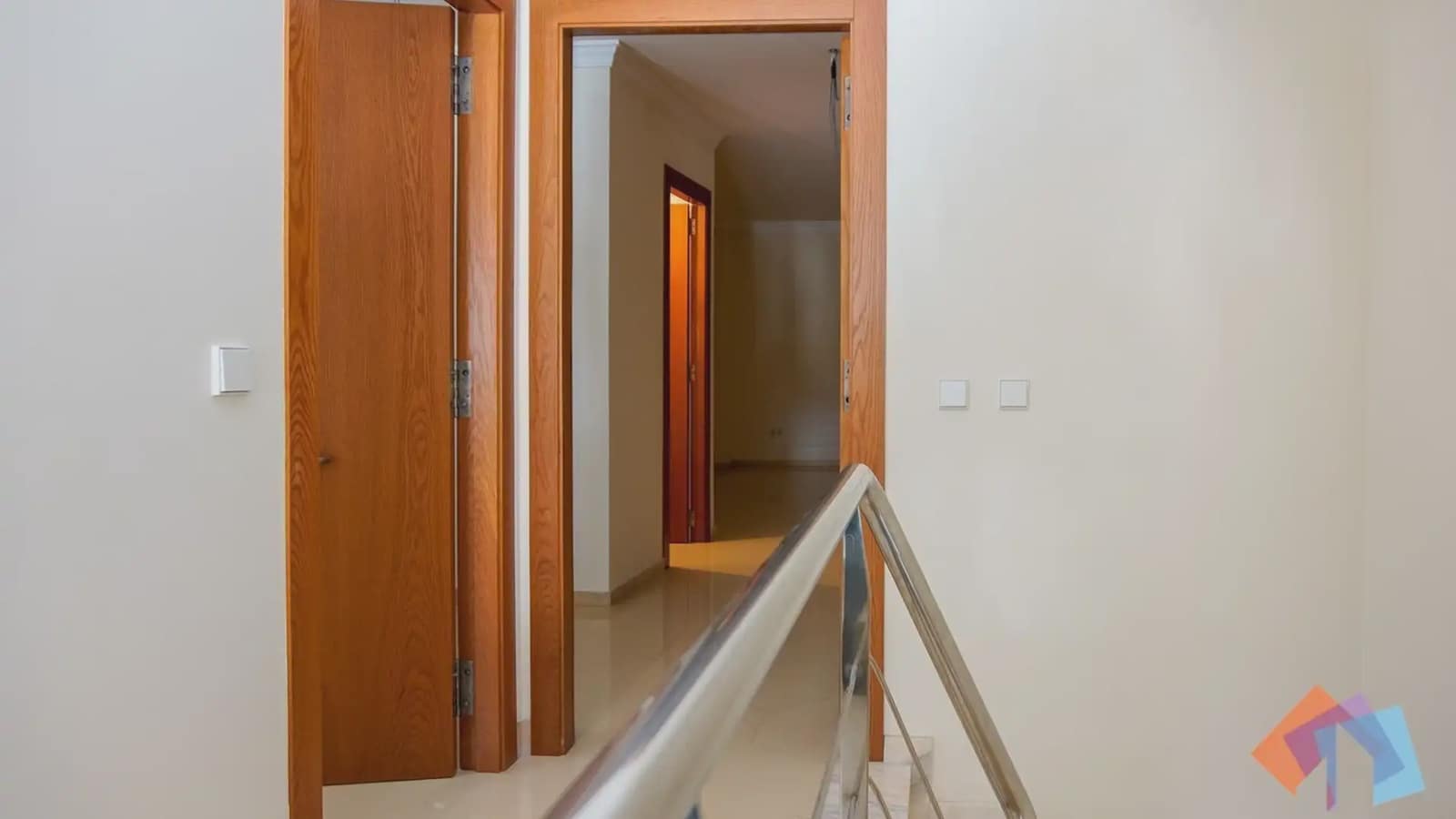 Local Comercial de 4 habitaciones en Gandia en venta - 975.000 € (Ref: 9744009)