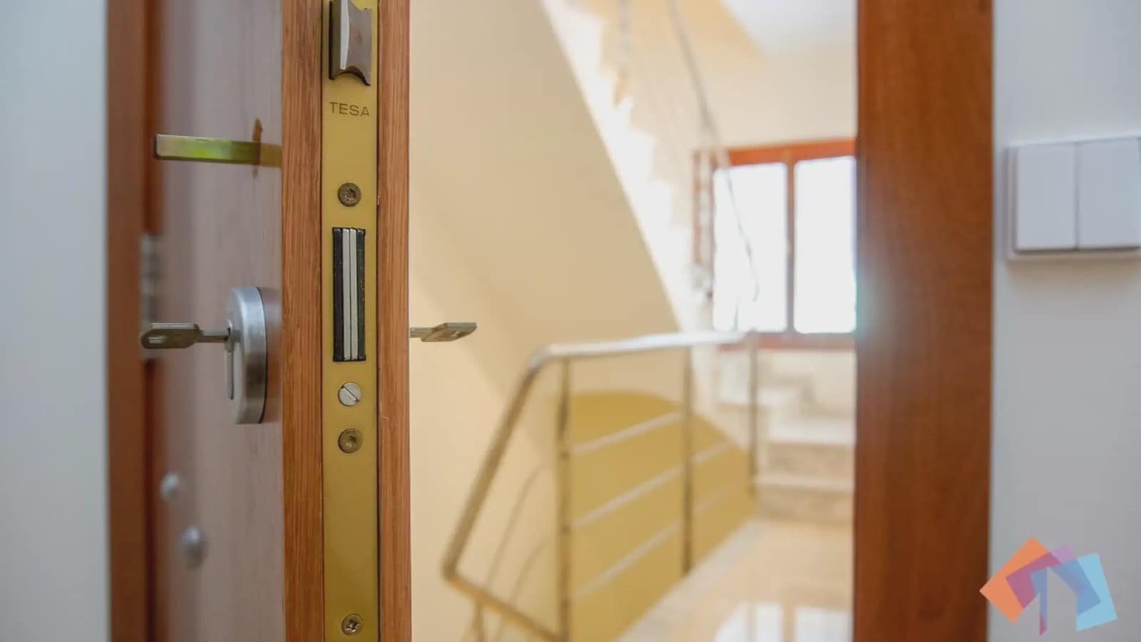 Local Comercial de 4 habitaciones en Gandia en venta - 975.000 € (Ref: 9744009)