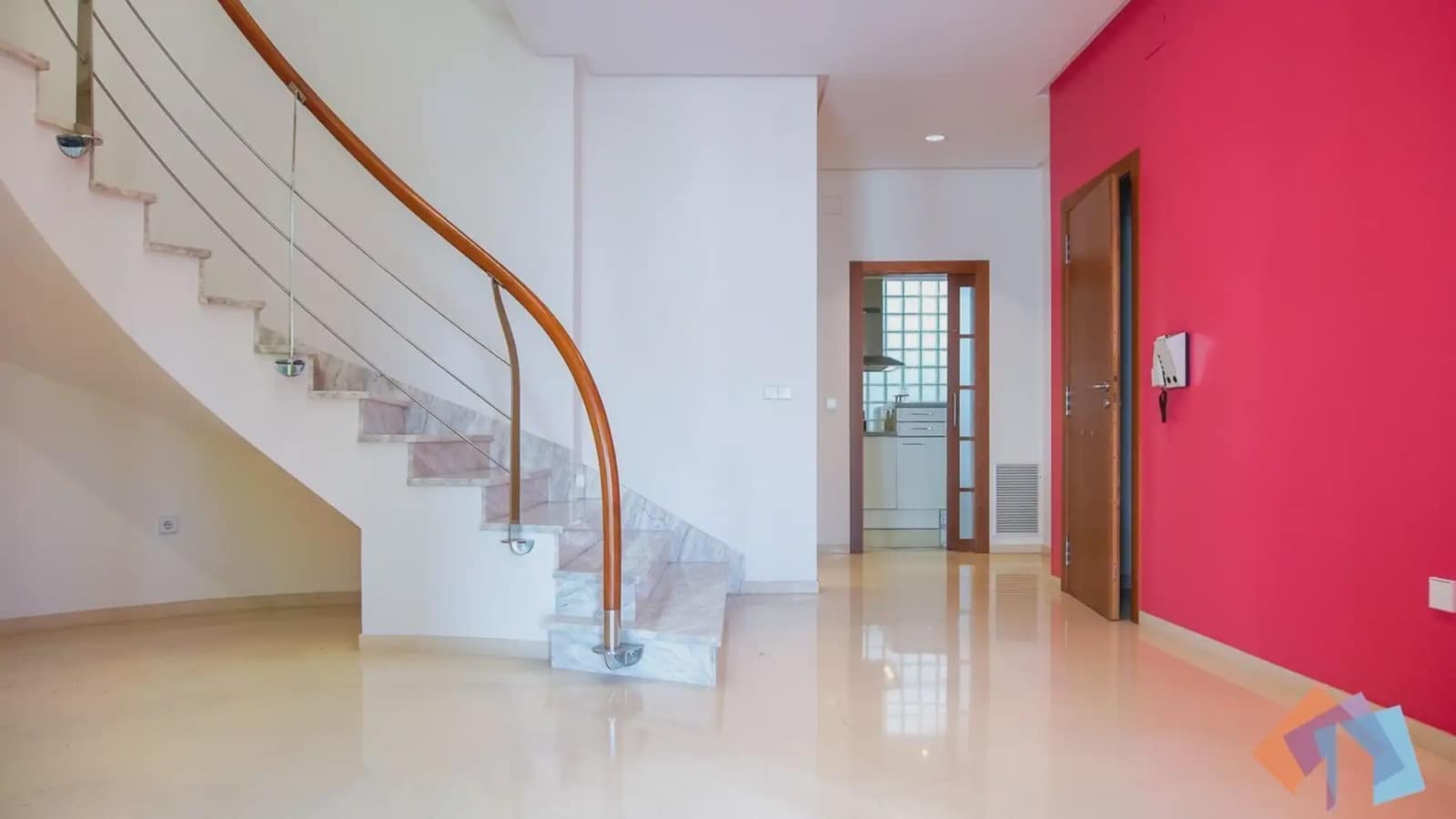 Local Comercial de 4 habitaciones en Gandia en venta - 975.000 € (Ref: 9744009)