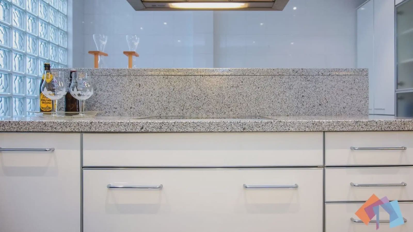 Local Comercial de 4 habitaciones en Gandia en venta - 975.000 € (Ref: 9744009)