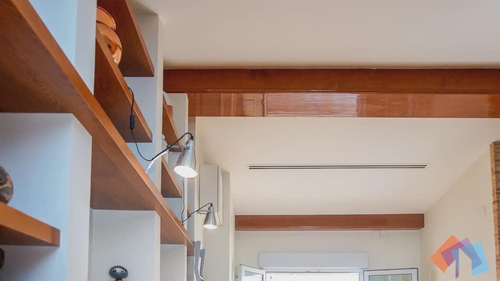 Local Comercial de 4 habitaciones en Gandia en venta - 975.000 € (Ref: 9744009)