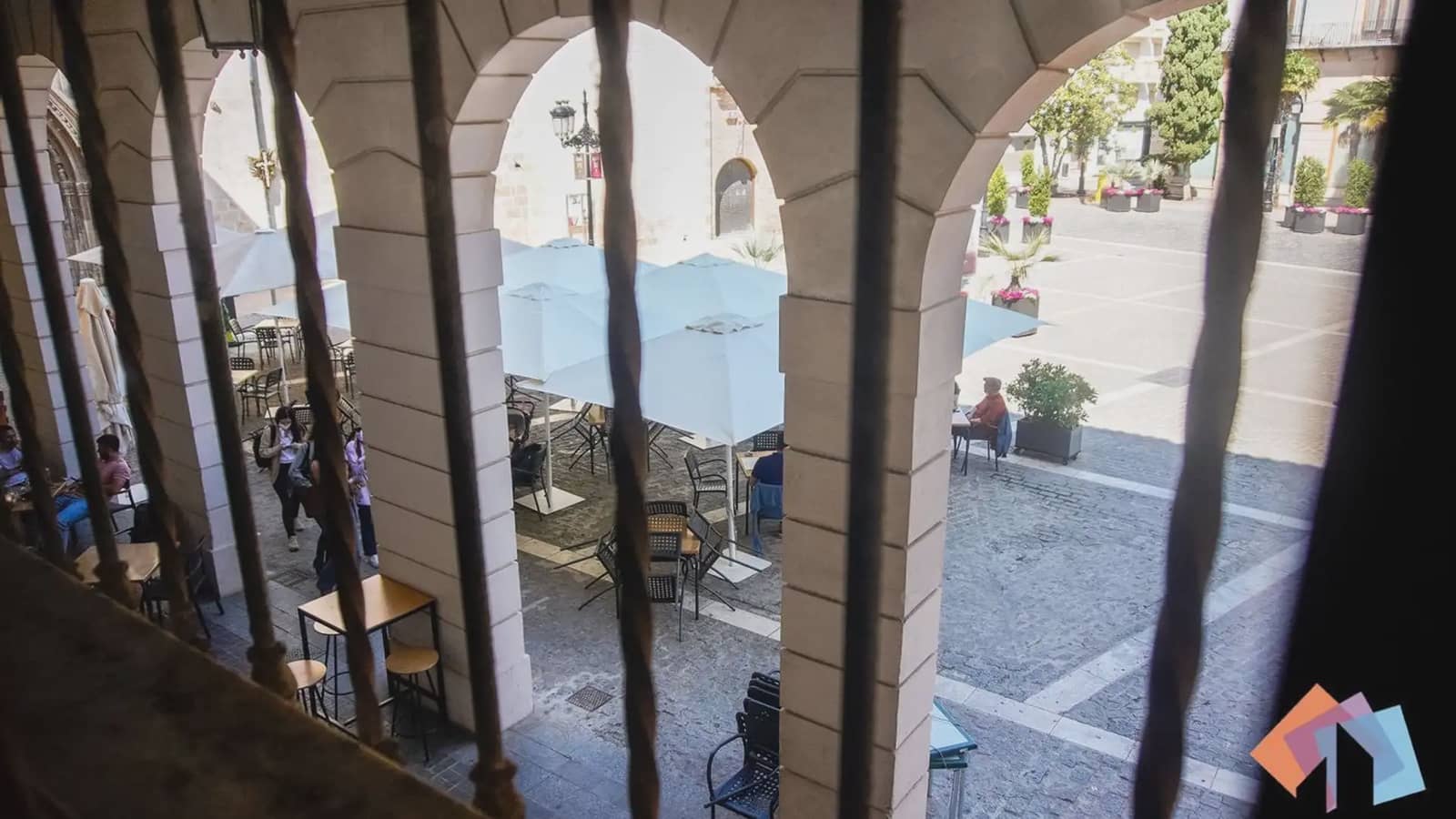 Local Comercial de 4 habitaciones en Gandia en venta - 975.000 € (Ref: 9744009)