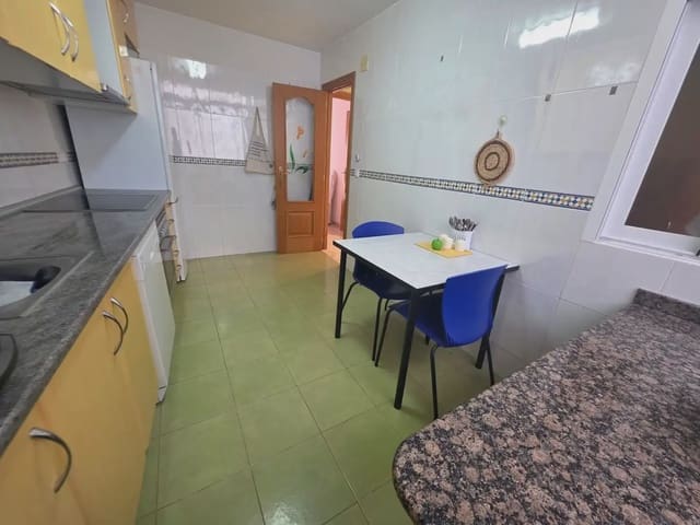 4 chambre Appartement à vendre à Gandia - 139 000 € (Ref: 9752630)