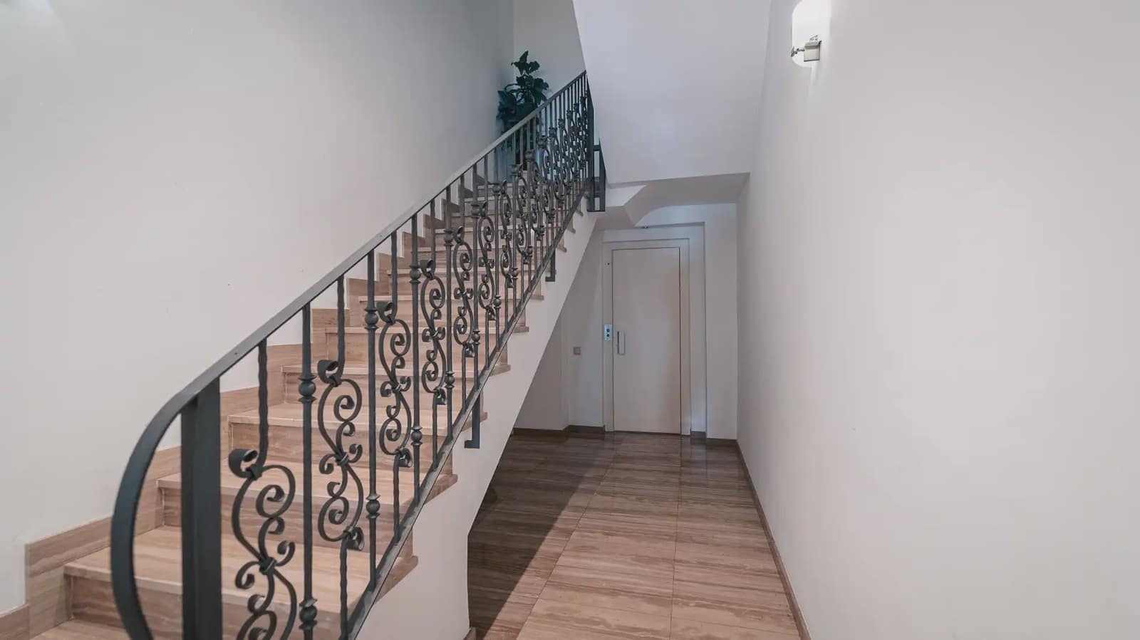 3 makuuhuone Omakotitalo myytävänä paikassa Gandia - 399 000 € (Ref: 9797634)