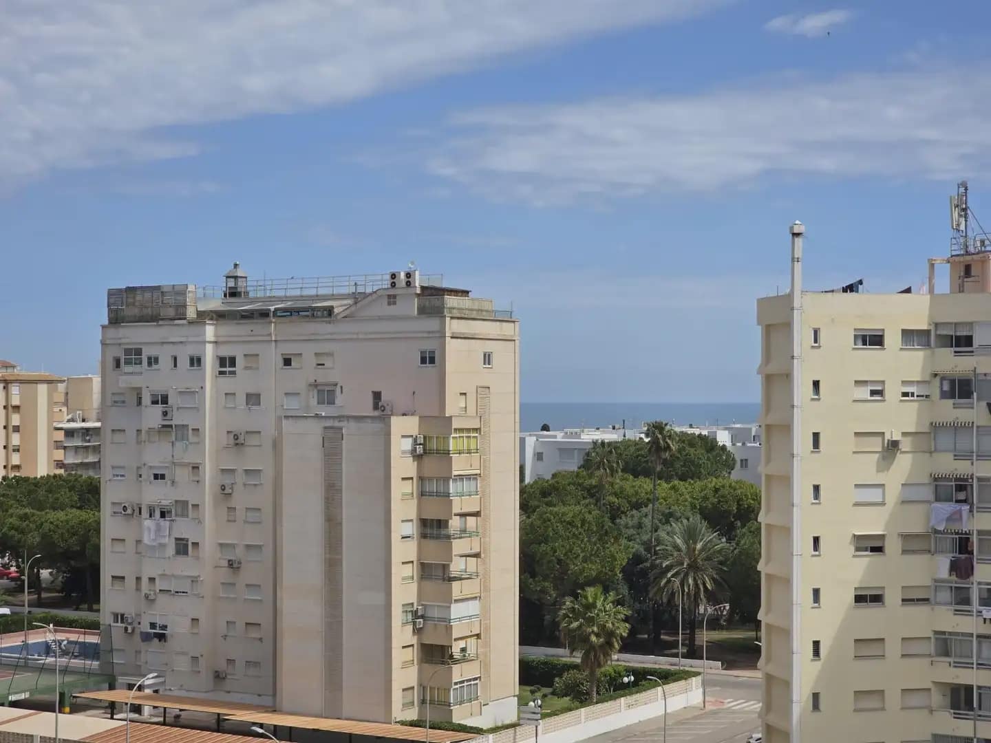 3 Zimmer Strandapartment zu verkaufen in Gandia mit Pool - 299.000 € (Ref: 9805294)