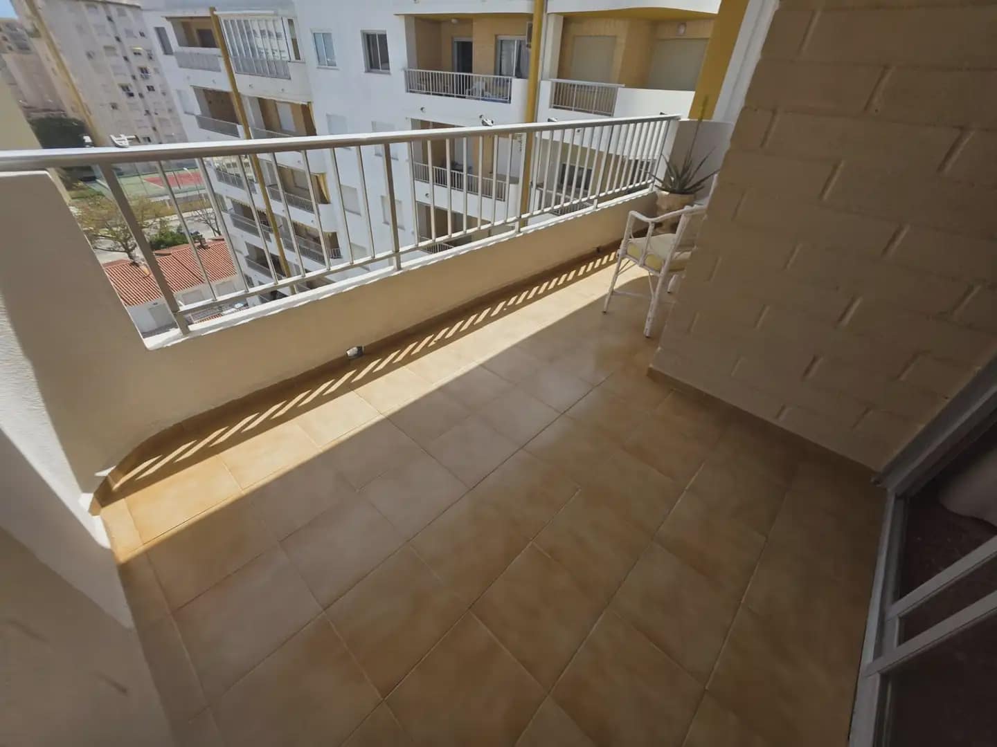 3 Zimmer Strandapartment zu verkaufen in Gandia mit Pool - 299.000 € (Ref: 9805294)