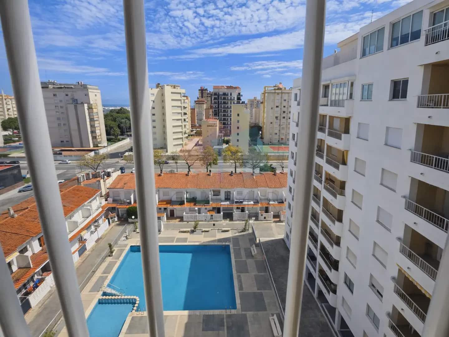 3 bedroom Beach Apartment for sale in Gandia with pool - € 289,000 (Ref: 9805294)