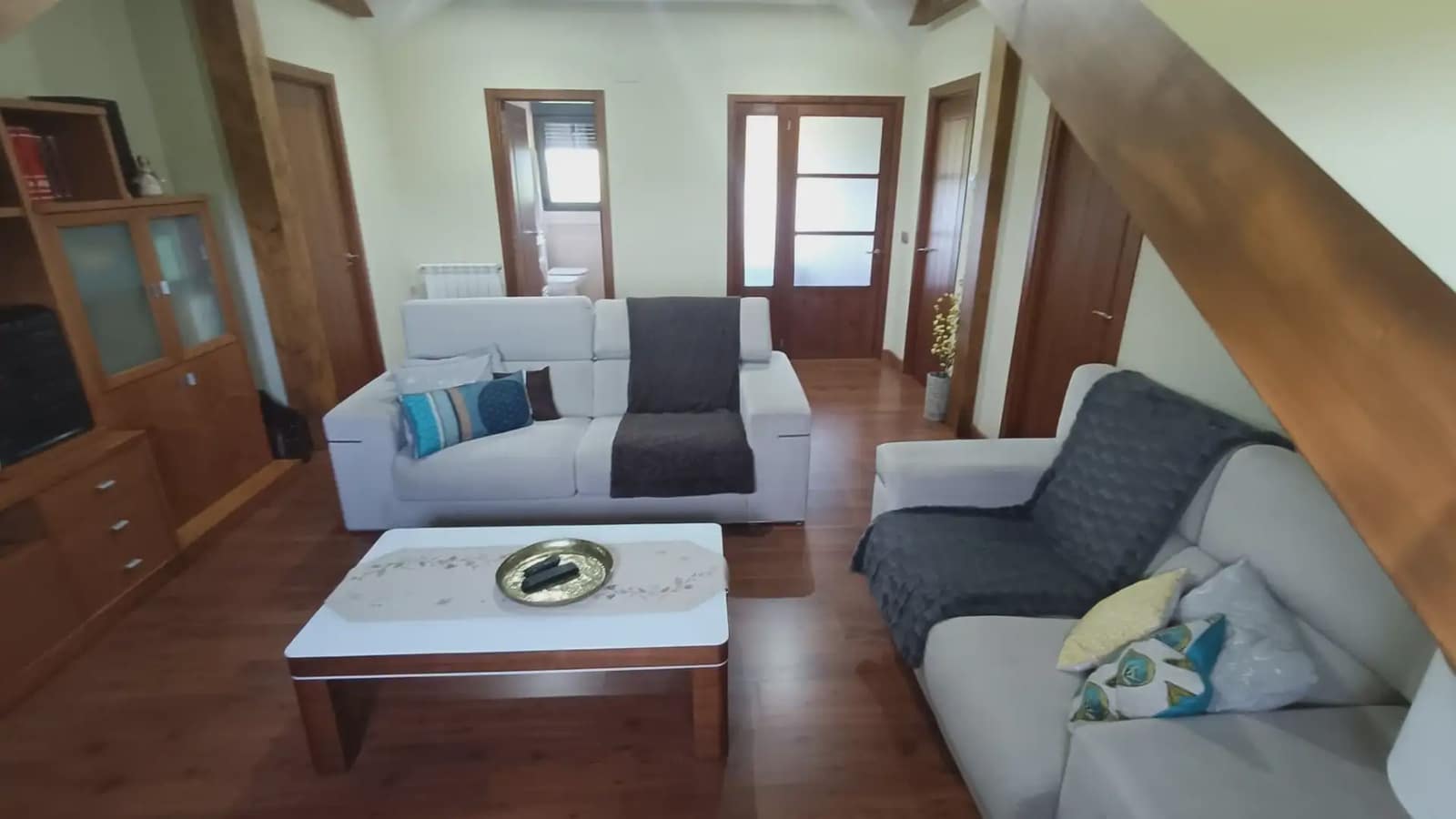 6 bedroom Villa for sale in Carracedelo - € 285,000 (Ref: 9805873)