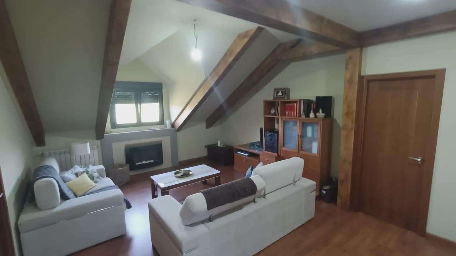 6 bedroom Villa for sale in Carracedelo - € 285,000 (Ref: 9805873)
