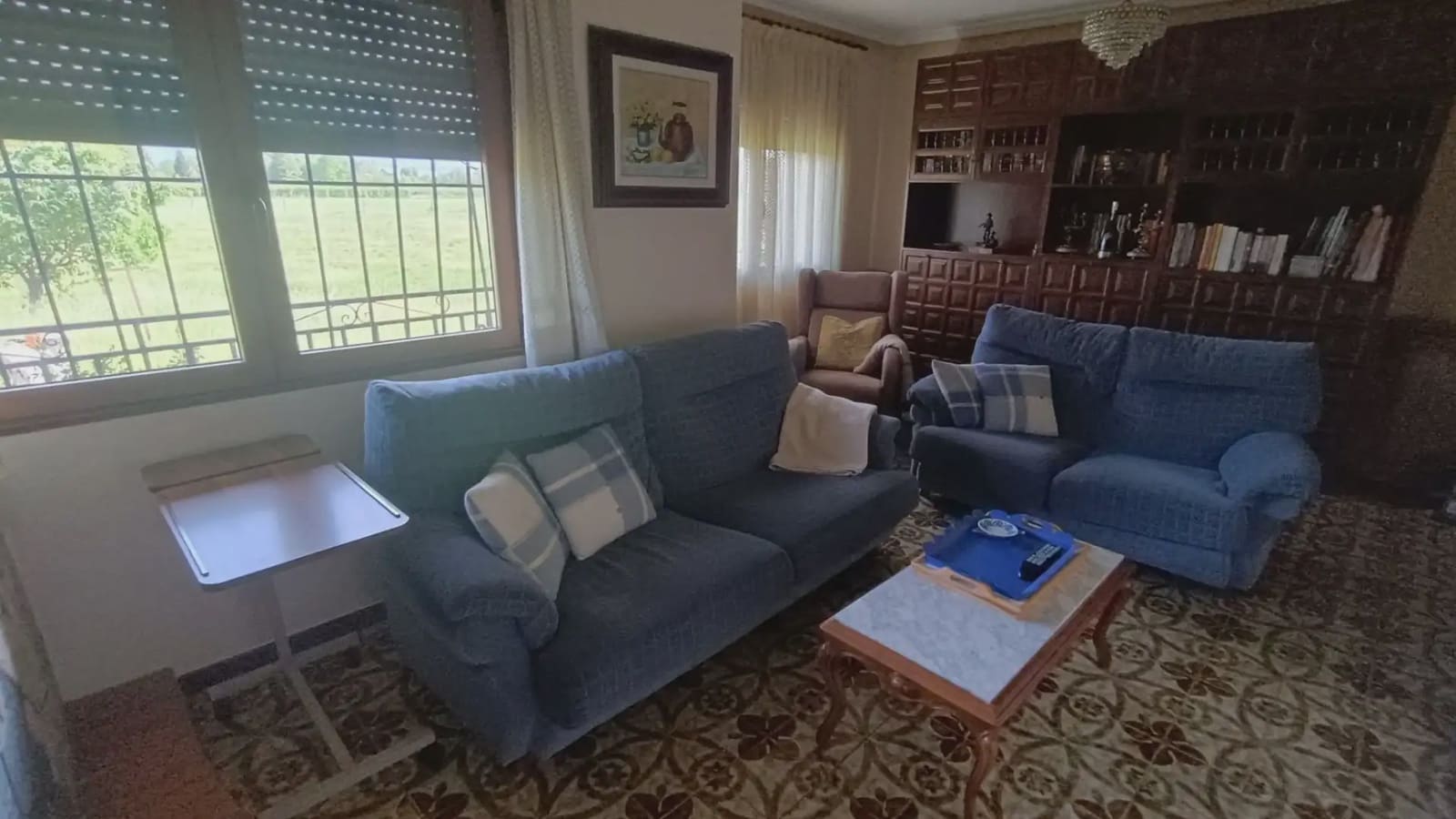 6 bedroom Villa for sale in Carracedelo - € 285,000 (Ref: 9805873)