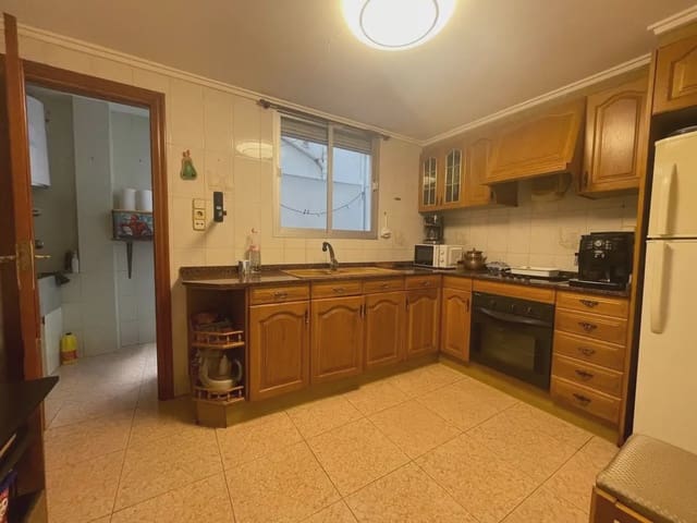 3 chambre Appartement à vendre à Oliva Pueblo, Oliva - 125 000 € (Ref: 9832357)