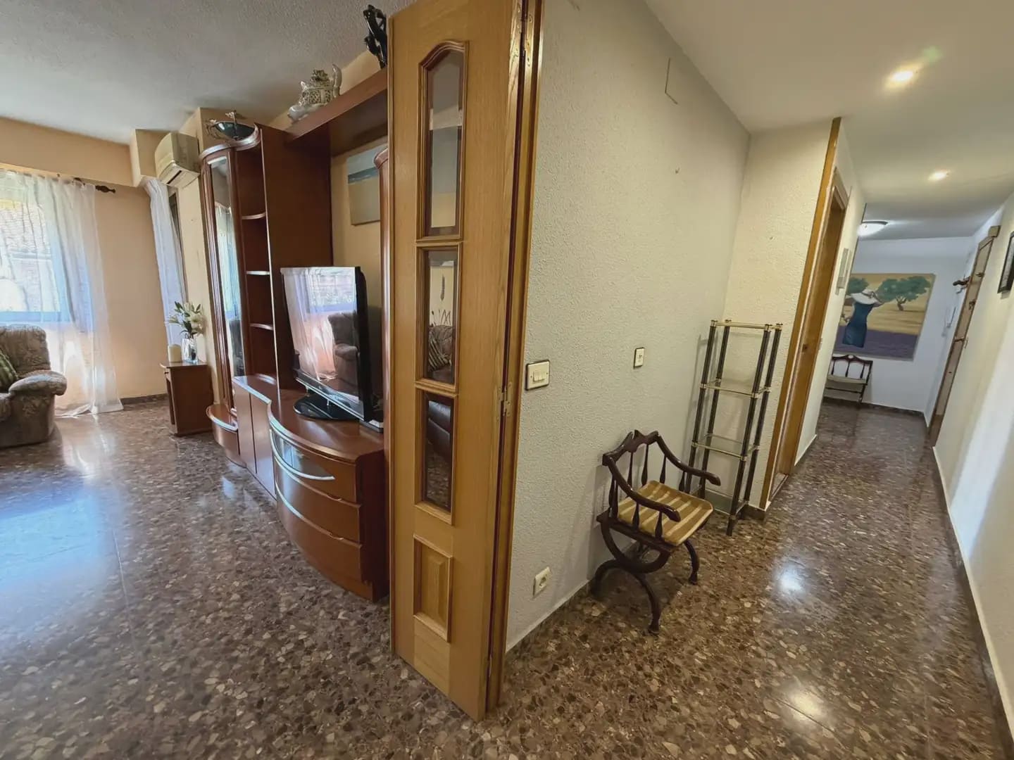 4 bedroom Flat for sale in Valencia city - € 399,000 (Ref: 9867613)
