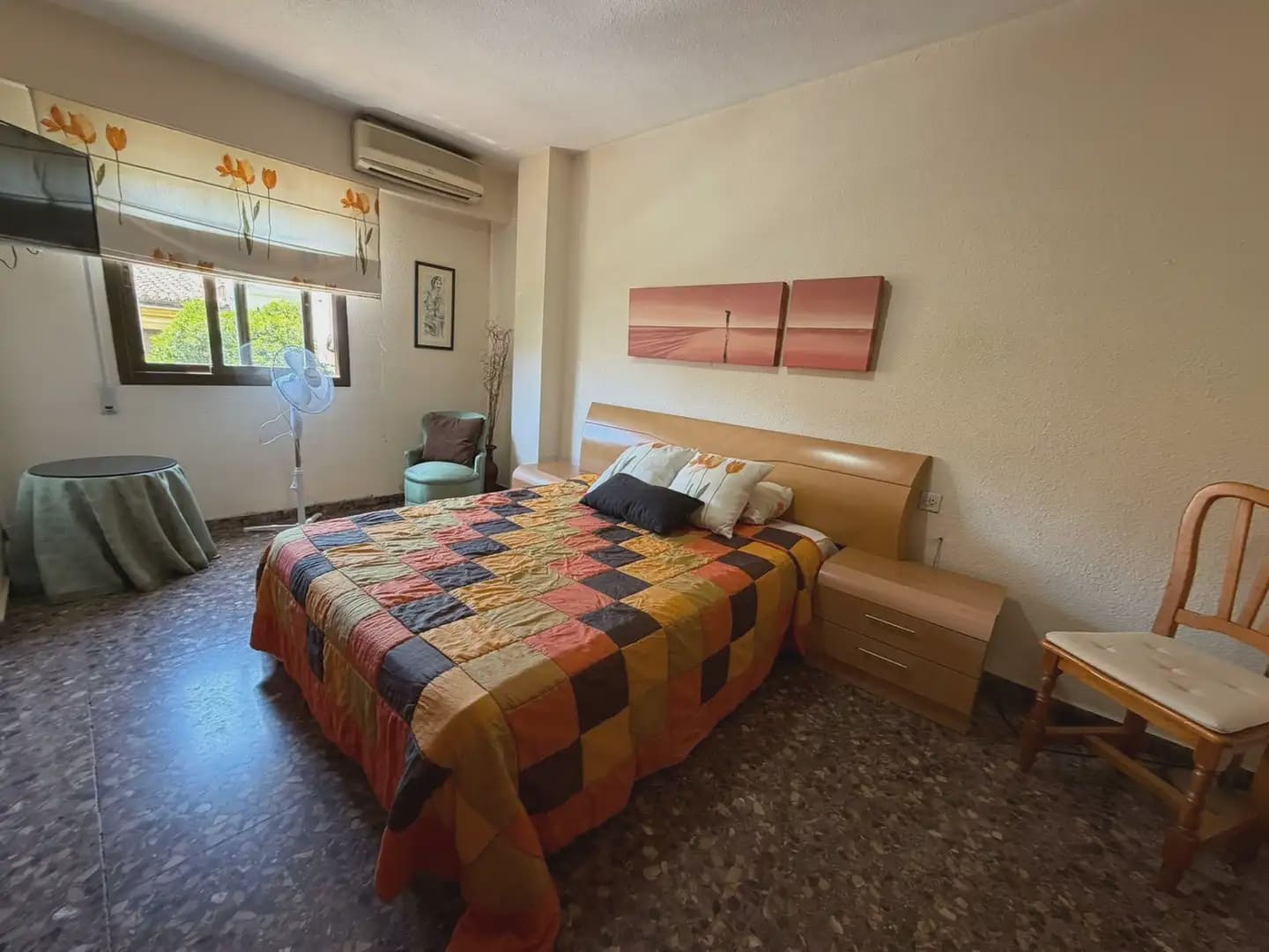 4 bedroom Flat for sale in Valencia city - € 399,000 (Ref: 9867613)