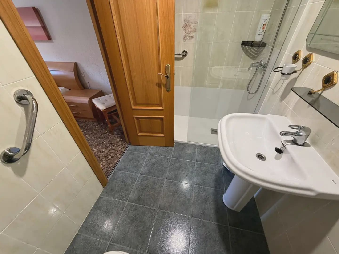 4 bedroom Flat for sale in Valencia city - € 399,000 (Ref: 9867613)
