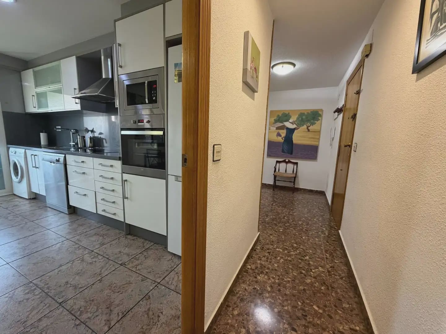 4 bedroom Flat for sale in Valencia city - € 399,000 (Ref: 9867613)