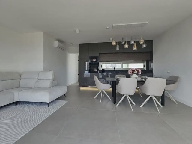 Casa de 3 habitaciones en Oltamar - Cucarres, Calpe / Calp en venta con piscina garaje - 495.000 € (Ref: 9893287)