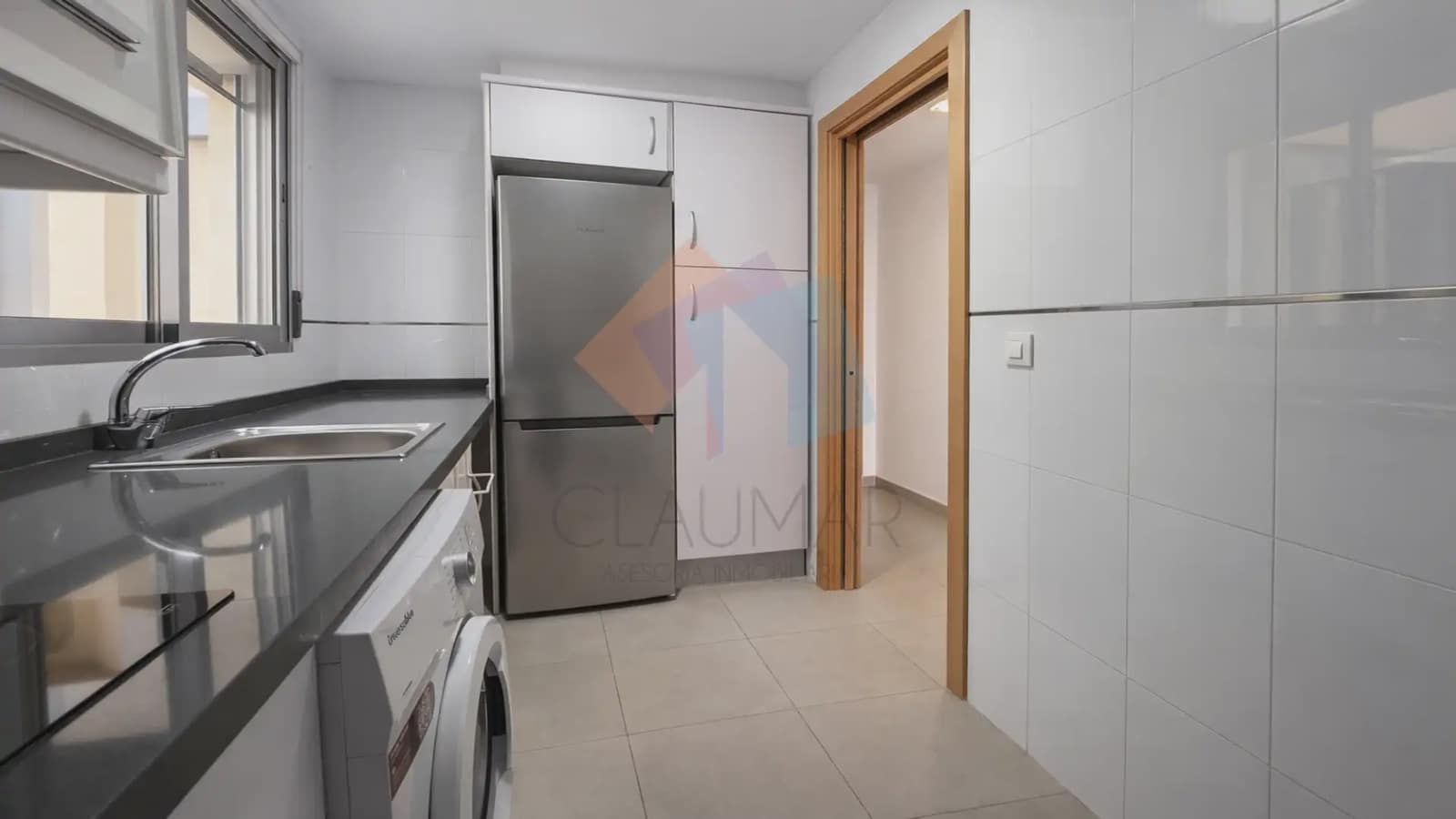 2 bedroom Flat for sale in Gandia - € 235,000 (Ref: 9902151)