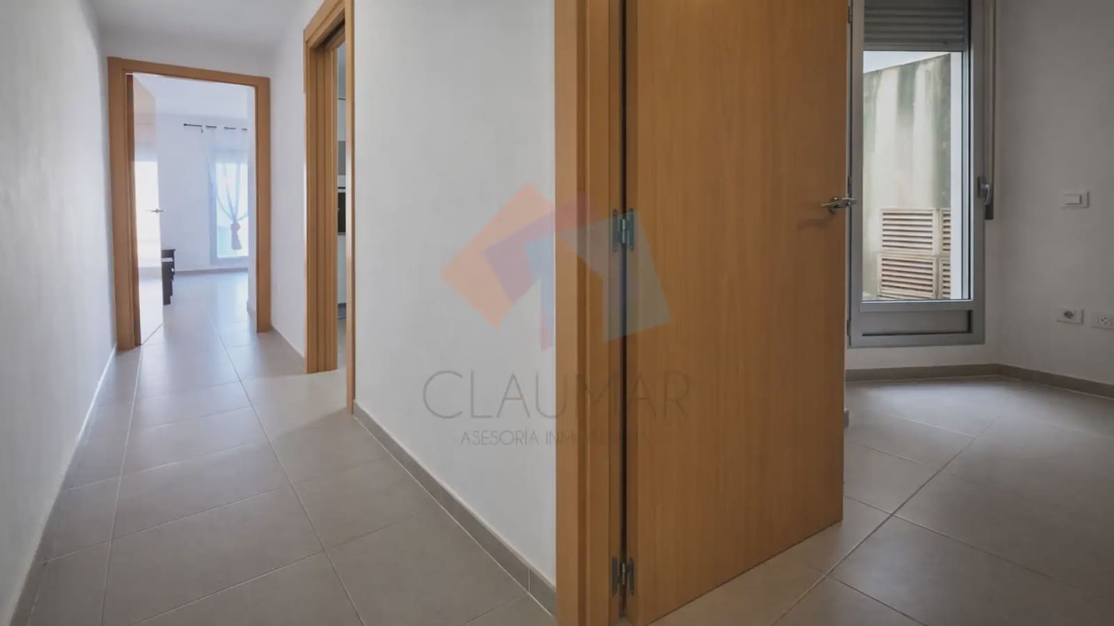 2 bedroom Flat for sale in Gandia - € 235,000 (Ref: 9902151)