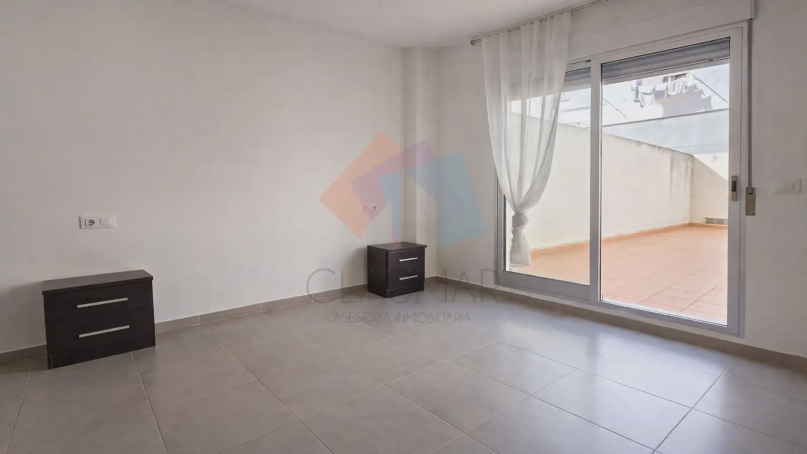 2 bedroom Flat for sale in Gandia - € 235,000 (Ref: 9902151)