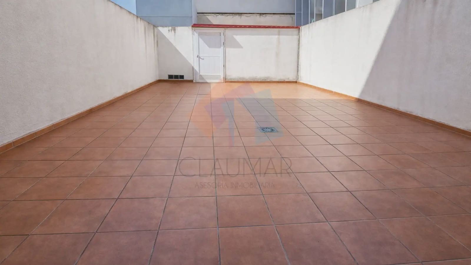 2 bedroom Flat for sale in Gandia - € 235,000 (Ref: 9902151)