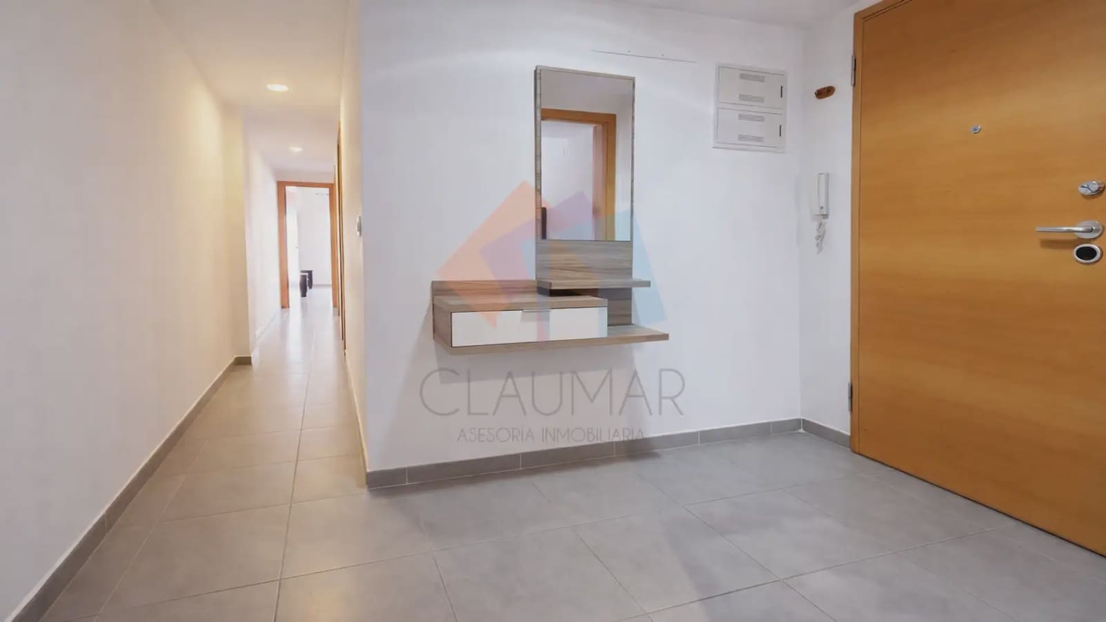 2 bedroom Flat for sale in Gandia - € 235,000 (Ref: 9902151)