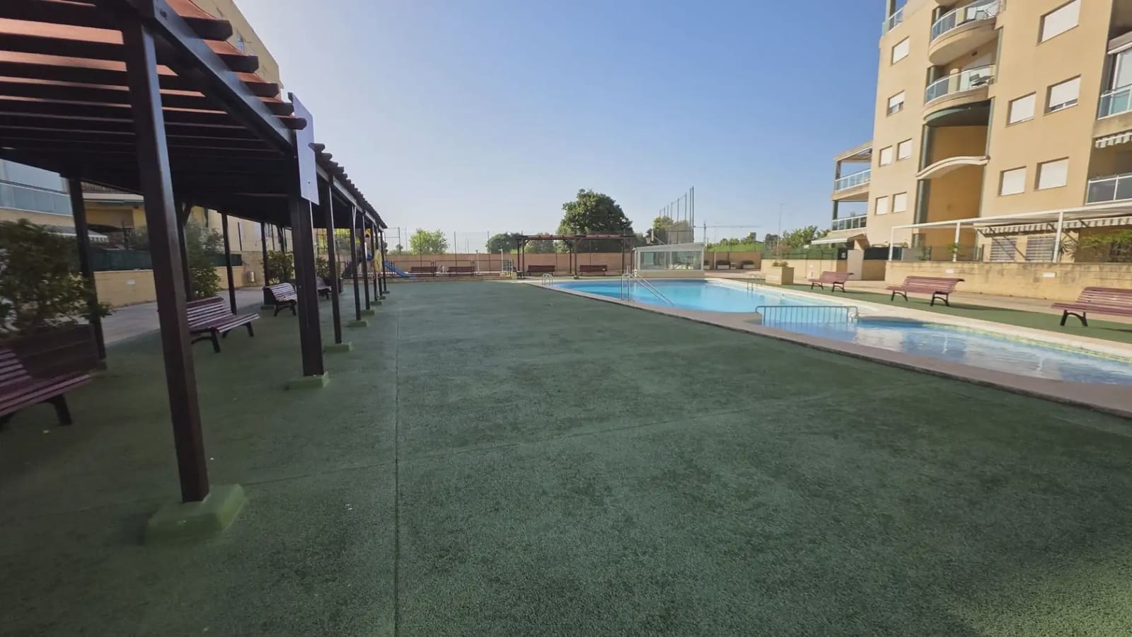 3 makuuhuone Asunto myytävänä paikassa Gandia mukana uima-altaan - 319 000 € (Ref: 9911578)