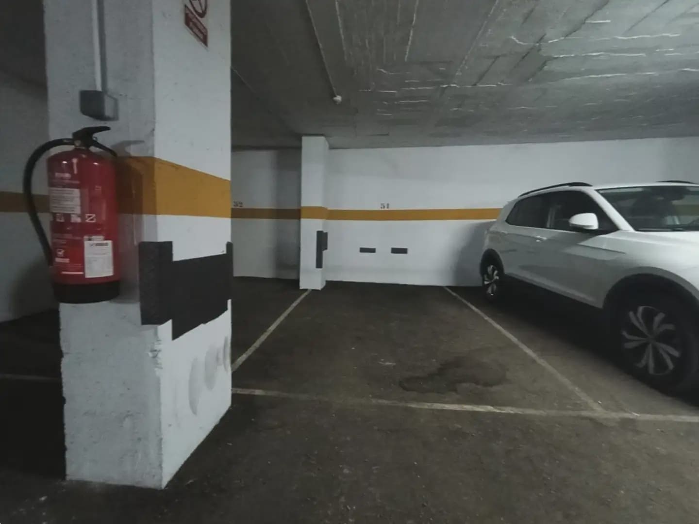 Autotalli myytävänä paikassa Gandia - 18 000 € (Ref: 9911778)