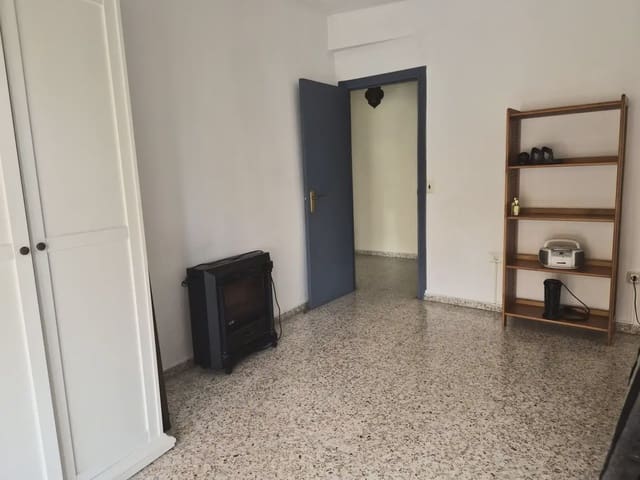3 bedroom Flat for sale in Gandia - € 149,900 (Ref: 9915050)