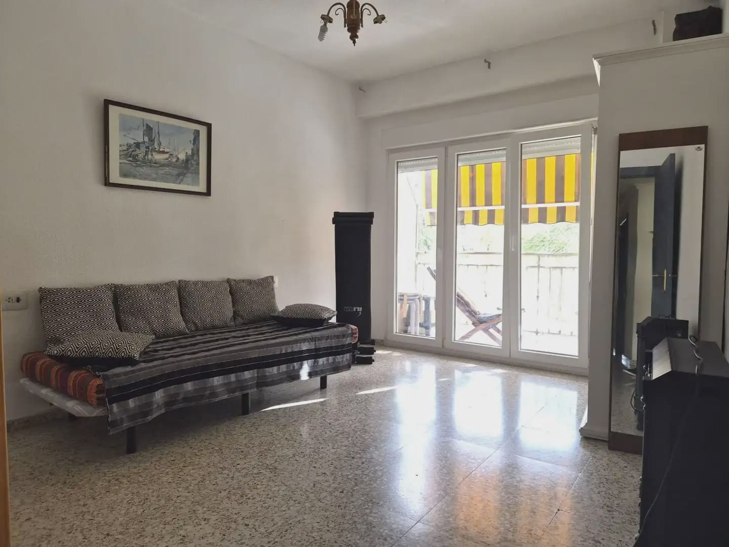 3 bedroom Flat for sale in Gandia - € 149,900 (Ref: 9915050)