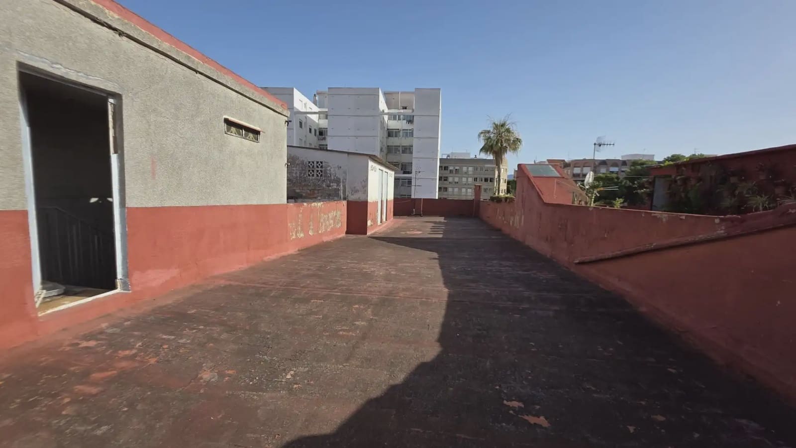 8 makuuhuone Omakotitalo myytävänä paikassa Gandia - 320 000 € (Ref: 9915052)