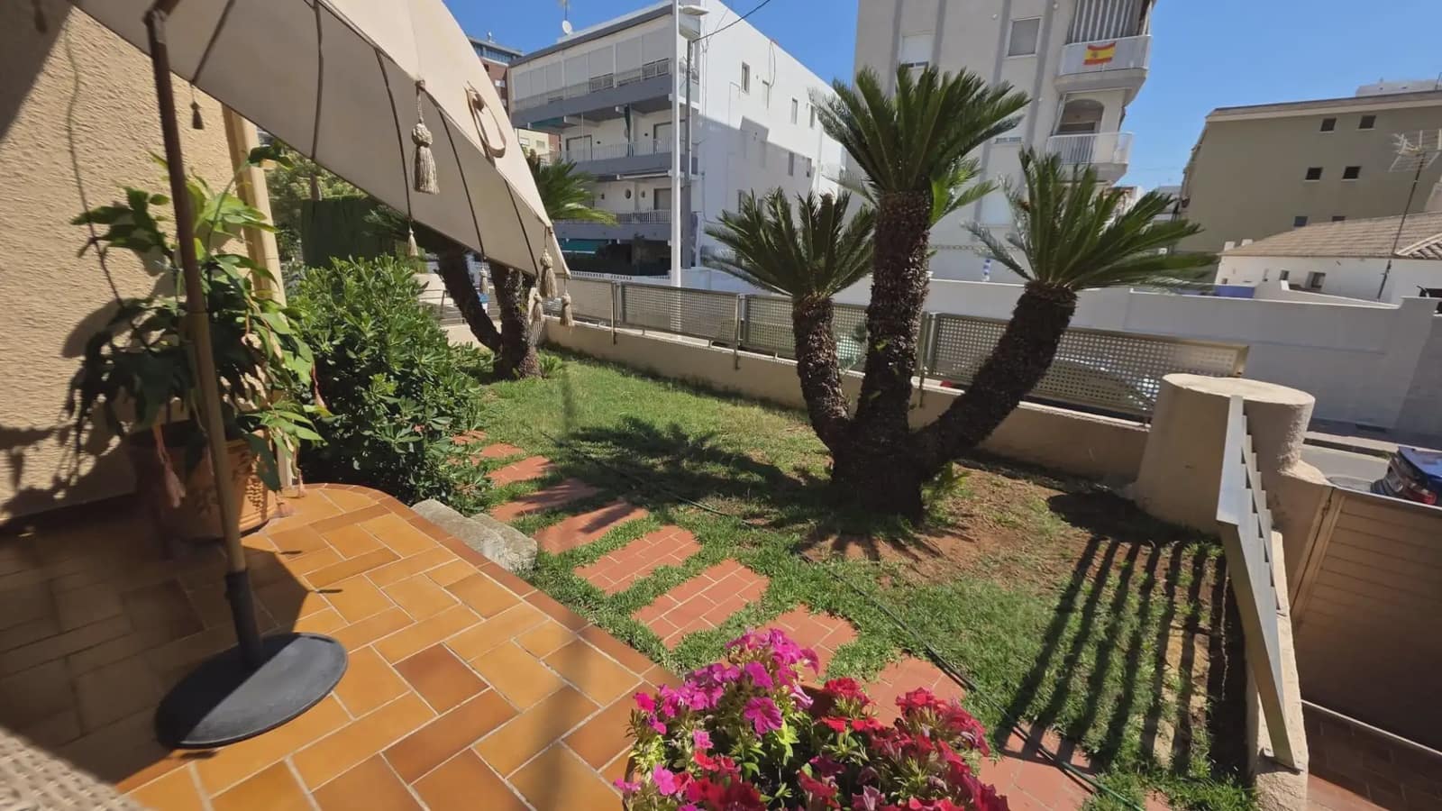4 sypialnia Willa na sprzedaż w Gandia z garażem - 749 900 € (Ref: 9961816)