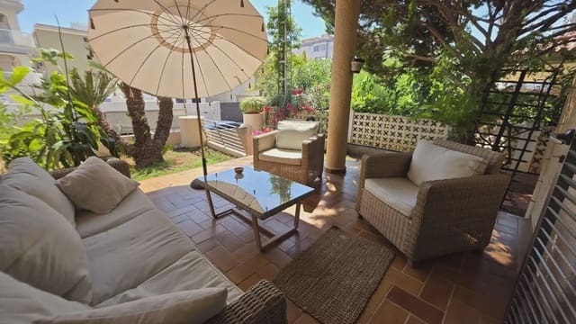 4 quarto Moradia para venda em Gandia com garagem - 749 900 € (Ref: 9961816)