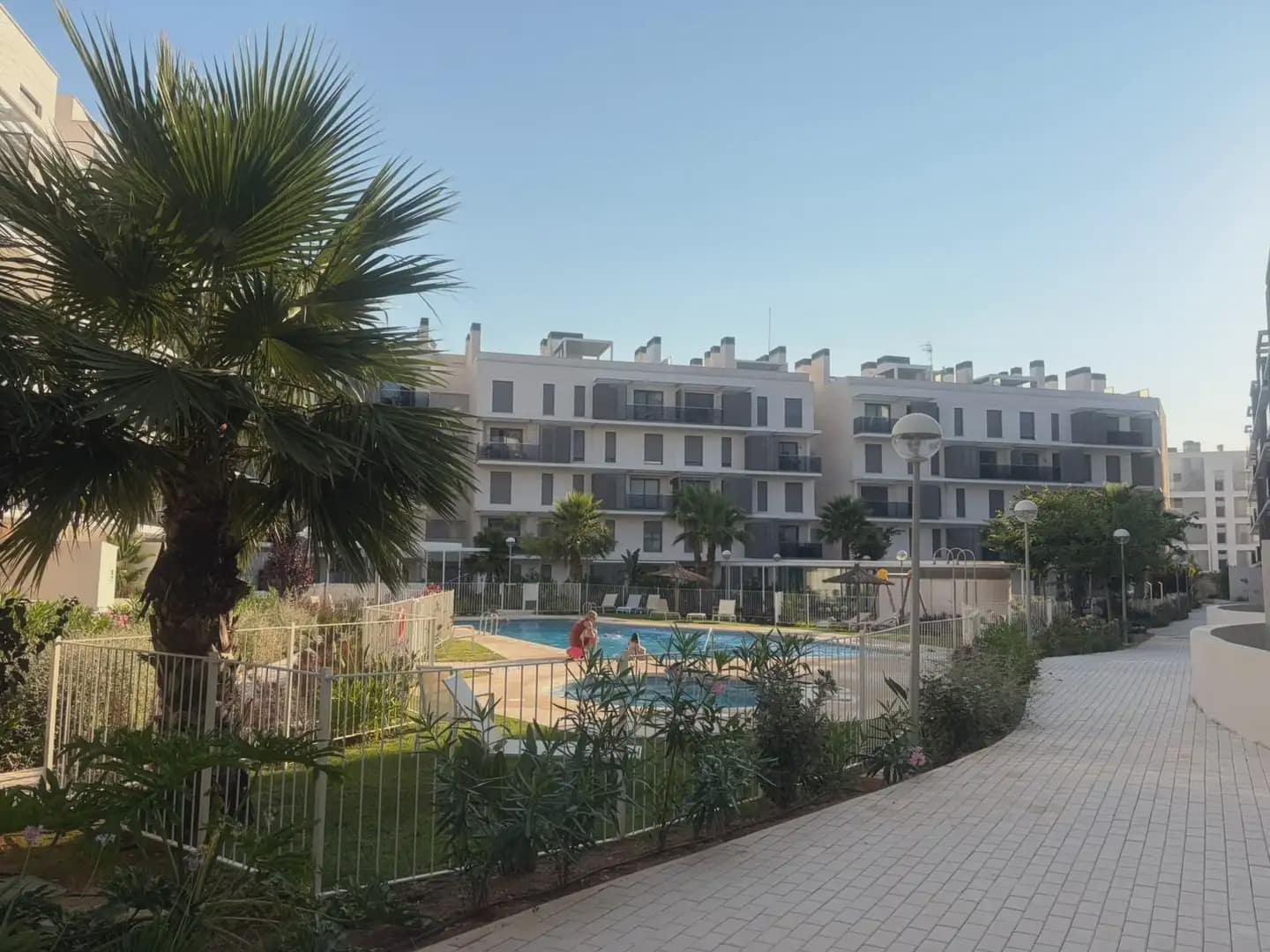 2 bedroom Flat for sale in Denia with pool - € 383,000 (Ref: 9977820)