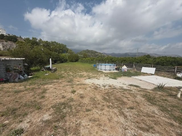 Ubebygd land til salgs i Xeresa - € 25 000 (Ref: 9986157)