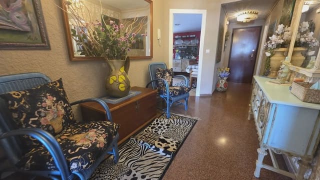 4 slaapkamer Flat te koop in Gandia - € 234.900 (Ref: 9993655)