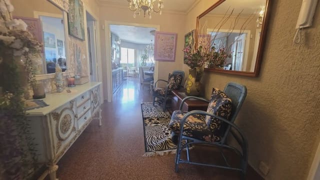 4 slaapkamer Flat te koop in Gandia - € 234.900 (Ref: 9993655)