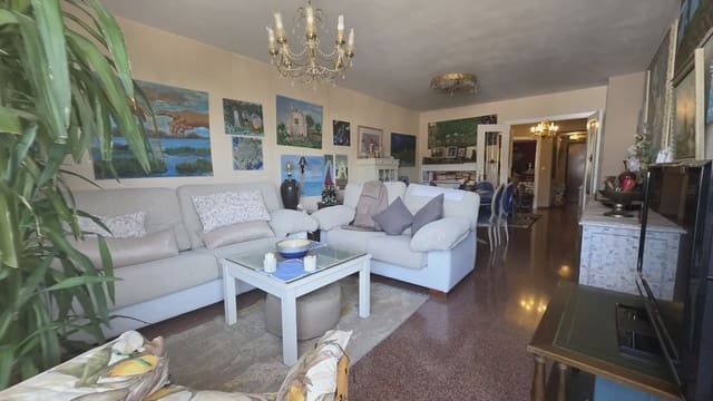 4 Zimmer Wohnung zu verkaufen in Gandia - 234.900 € (Ref: 9993655)