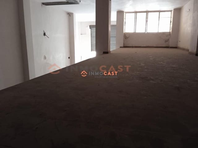 Commercial for sale in Ontinyent - € 110,000 (Ref: 9634826)