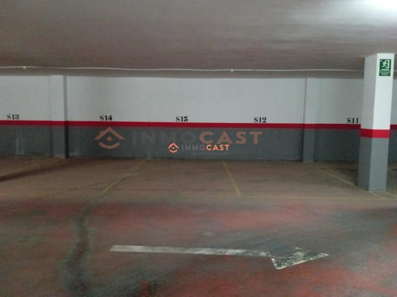 Garage for sale in Ontinyent - € 8,000 (Ref: 9634828)