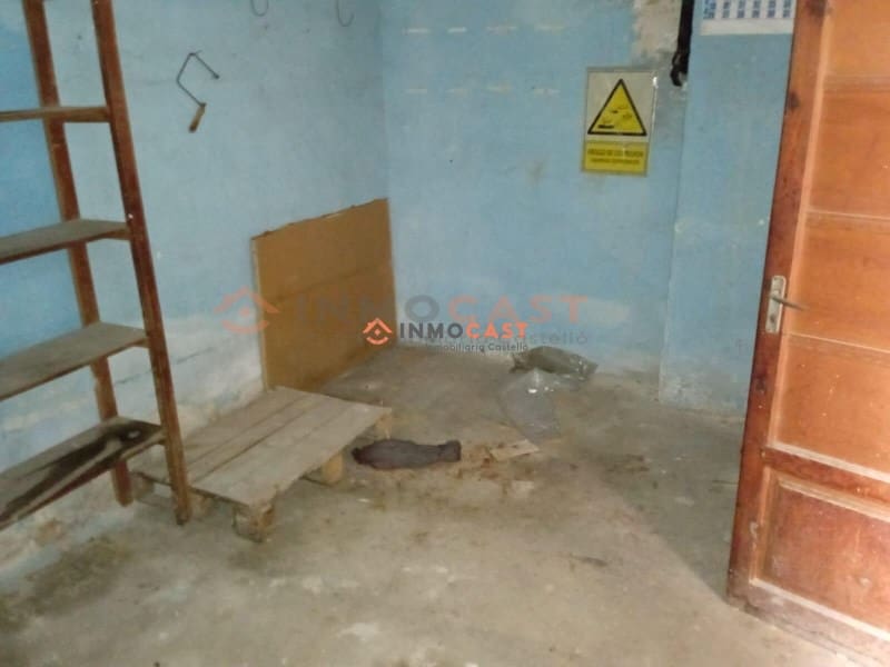 4 sovrum Hus till salu i Ontinyent - 60 000 € (Ref: 9634834)