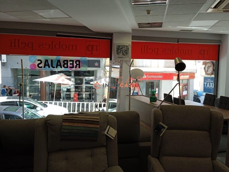 Kommersiell till salu i L'Olleria - 175 000 € (Ref: 9634835)