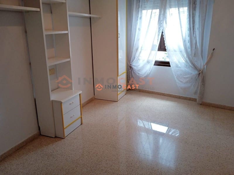 4 sovrum Lägenhet till salu i Ontinyent - 140 000 € (Ref: 9634836)