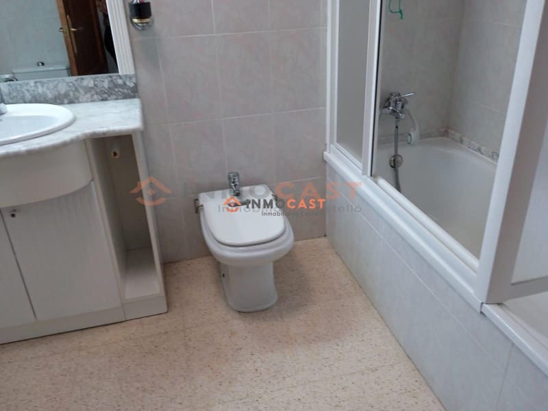 4 sovrum Lägenhet till salu i Ontinyent - 140 000 € (Ref: 9634836)