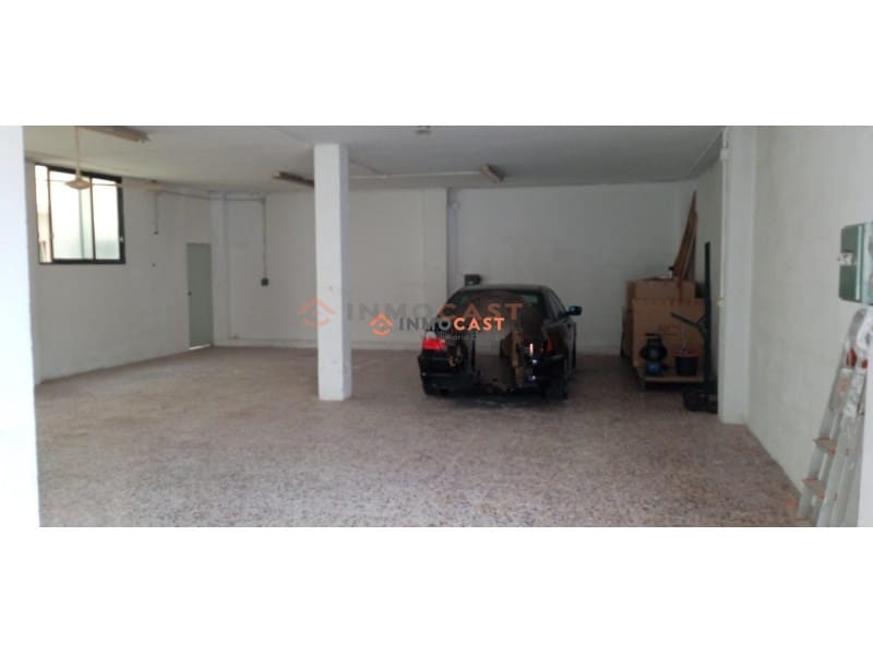 Kaupallinen myytävänä paikassa Aielo de Malferit - 88 000 € (Ref: 9634838)