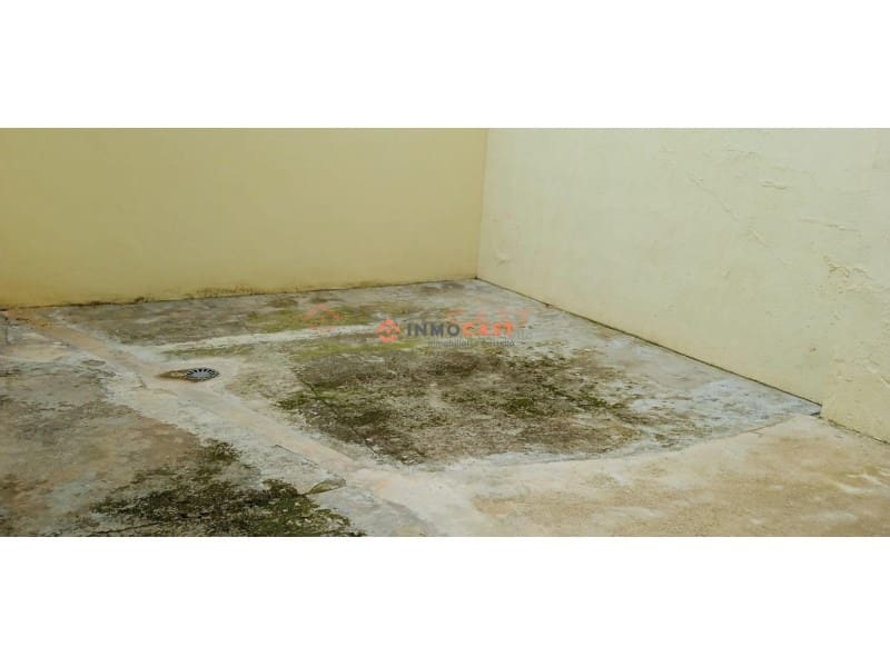 Kaupallinen myytävänä paikassa Aielo de Malferit - 88 000 € (Ref: 9634838)