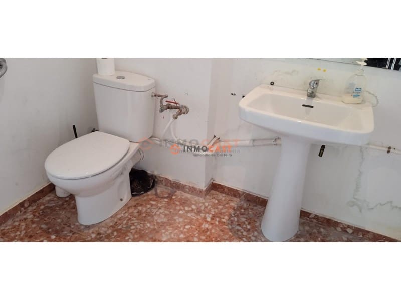 Commercial for sale in L'Olleria - € 109,000 (Ref: 9634839)