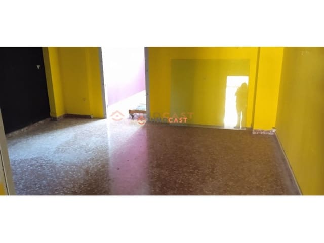 Commercial for sale in L'Olleria - € 109,000 (Ref: 9634839)