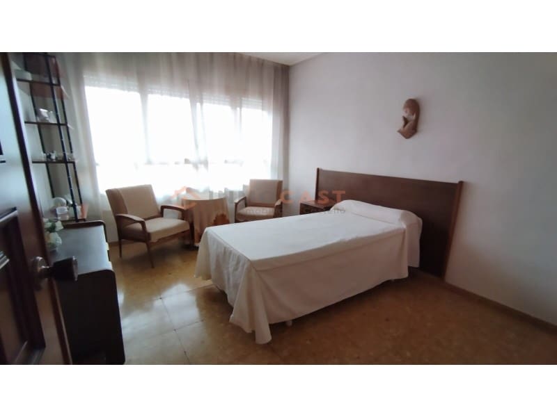 Piso de 5 habitaciones en L'Olleria en venta - 160.000 € (Ref: 9634843)