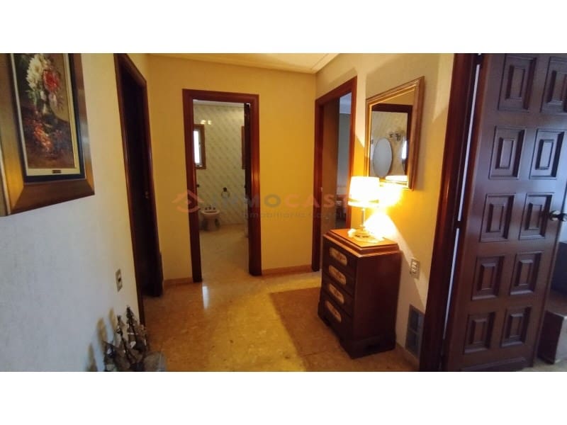 Piso de 5 habitaciones en L'Olleria en venta - 160.000 € (Ref: 9634843)