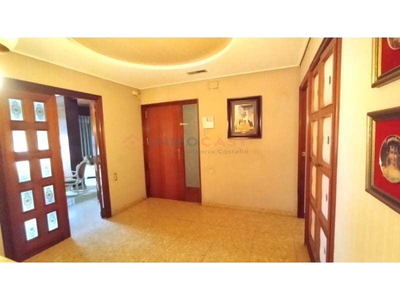 Piso de 5 habitaciones en L'Olleria en venta - 160.000 € (Ref: 9634843)